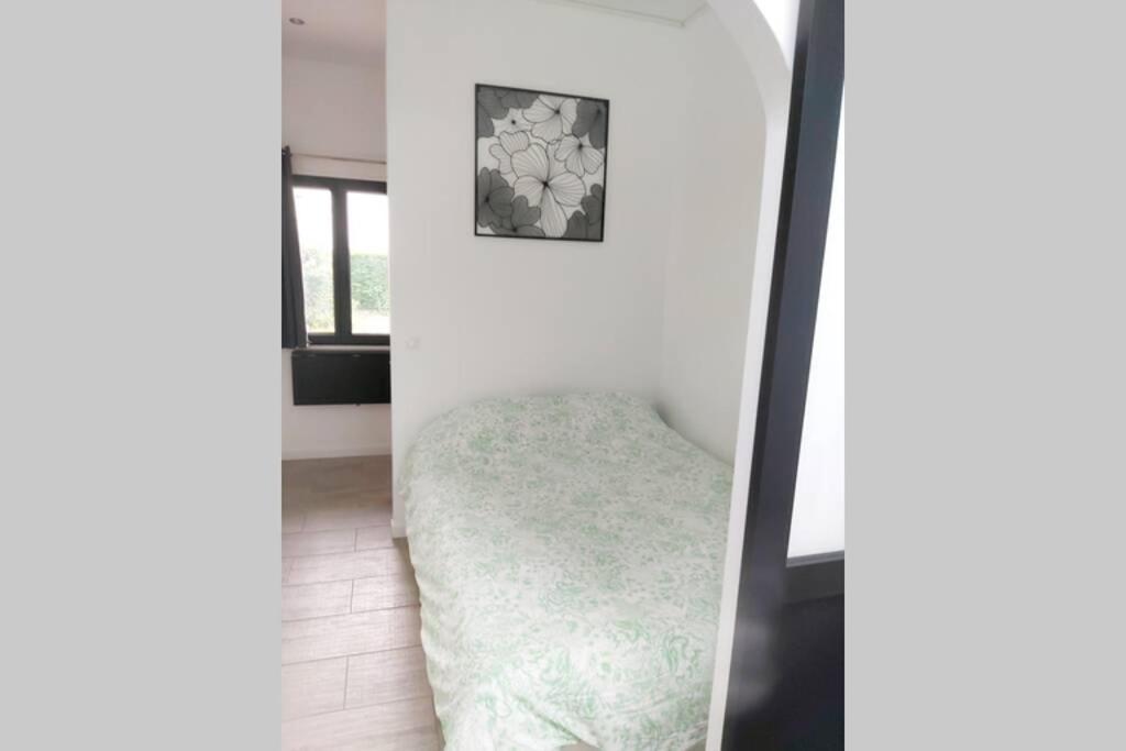 Superbe Studio 15 M²,Proche Disney, Asterix, Cdg Apartment Gressy Ngoại thất bức ảnh